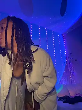 Snapshot of thebrattygoddess chatting on 10/31/25, 10:27 thebrattygoddess online show from 10/31/25, 10:27