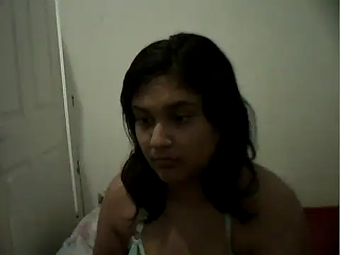 Snapshot of Indianbloom- chatting on 02/20/25, 02:02 Indianbloom- online show from 02/20/25, 02:02