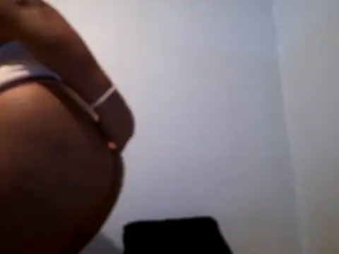 Snapshot of Indianbloom- chatting on 10/02/25, 10:39 Indianbloom- online show from 10/02/25, 10:39