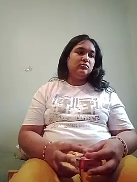 Snapshot of Indianbloom- chatting on 11/10/25, 03:22 Indianbloom- online show from 11/10/25, 03:22