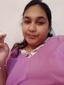 Snapshot of Indianbloom- chatting on 11/15/25, 08:44 Indianbloom- online show from 11/15/25, 08:44