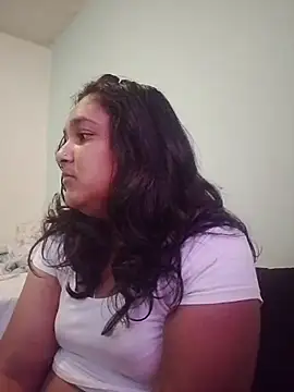 Snapshot of Indianbloom- chatting on 01/09/26, 09:01 Indianbloom- online show from 01/09/26, 09:01