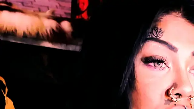 indian dreamgirl online show from 04/09/26, 10:20