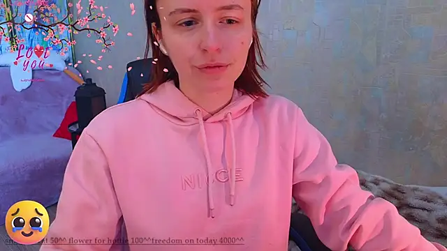 Snapshot of DanaMartina chatting on 02/23/25, 09:11 DanaMartina online show from 02/23/25, 09:11