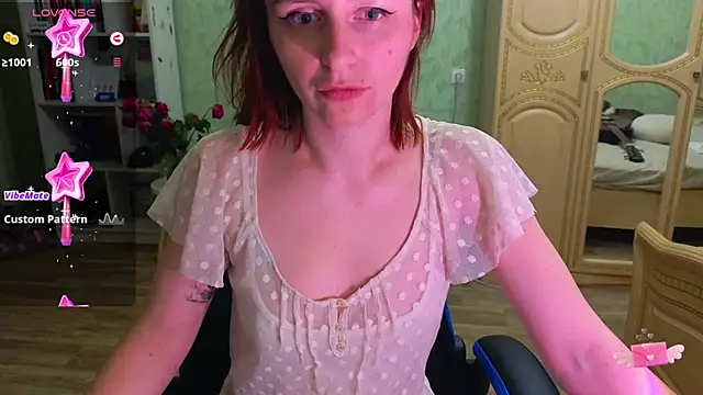 Snapshot of DanaMartina chatting on 03/12/25, 06:55 DanaMartina online show from 03/12/25, 06:55