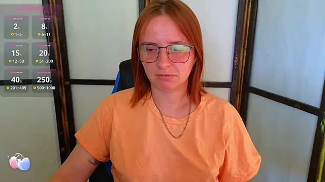 Snapshot of DanaMartina chatting on 09/22/25, 01:57 DanaMartina online show from 09/22/25, 01:57
