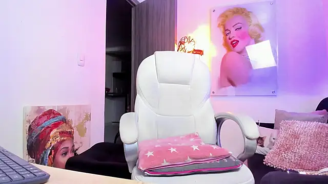 KimberlySaen online show from 12/15/24, 01:35