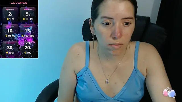 spicey latina online show from 09/25/25, 01:09