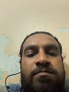 Snapshot of Rocky_1907 chatting on 02/14/25, 08:37 Rocky 1907 online show from 02/14/25, 08:37