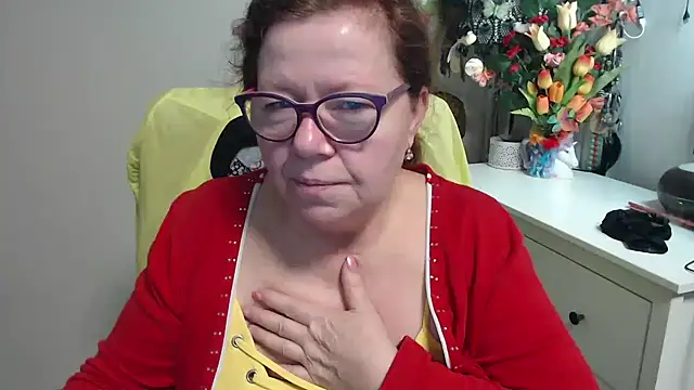 Adelewildx online show from 02/17/26, 04:31