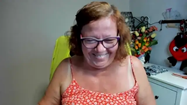 Snapshot of Adelewildx chatting on 06/23/26, 01:47 Adelewildx online show from 06/23/26, 01:47