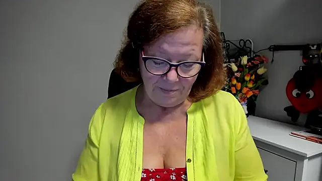 Snapshot of Adelewildx chatting on 07/16/26, 03:34 Adelewildx online show from 07/16/26, 03:34