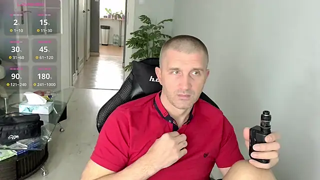 Maribor online show from 10/15/25, 01:22