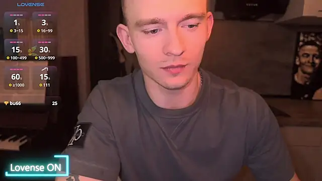 Snapshot of Marvelboy_ chatting on 03/21/25, 10:28 Marvelboy online show from 03/21/25, 10:28