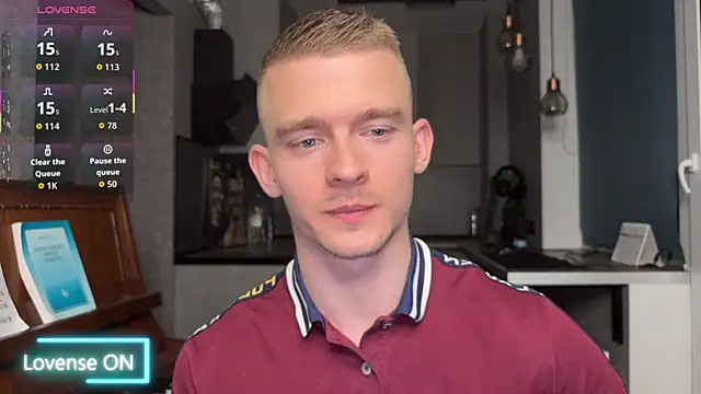 Snapshot of Marvelboy_ chatting on 10/20/25, 09:37 Marvelboy online show from 10/20/25, 09:37