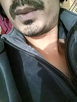 dreamtoungelick69 online show from 04/07/26, 09:04