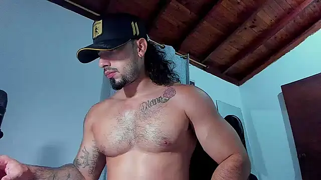 Snapshot of Baky_sexy chatting on 11/28/25, 05:21 Baky sexy online show from 11/28/25, 05:21