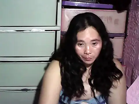 hotpusie 4u online show from 01/18/26, 04:55