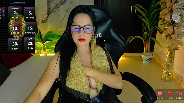 Snapshot of pamelajackson chatting on 12/29/24, 10:36 pamelajackson online show from 12/29/24, 10:36