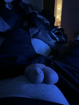 adam123456654321 online show from 12/19/24, 12:45