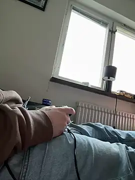 adam123456654321 online show from 12/30/24, 01:25