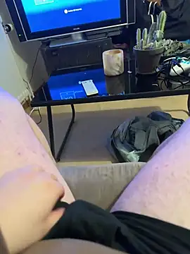 adam123456654321 online show from 12/30/24, 09:19