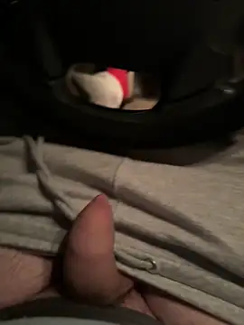 adam123456654321 online show from 02/11/25, 09:03