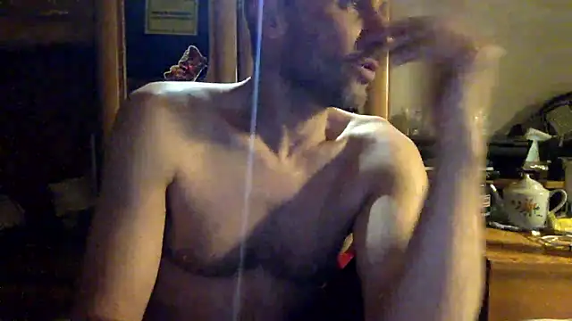 Snapshot of FireFox_Feel chatting on 12/07/24, 11:45 FireFox Feel online show from 12/07/24, 11:45