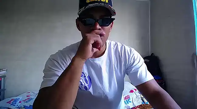 teddyfit19cm online show from 03/05/25, 12:33