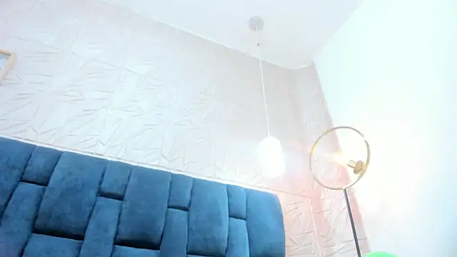 Rebecca Mitchell online show from 03/17/25, 06:00