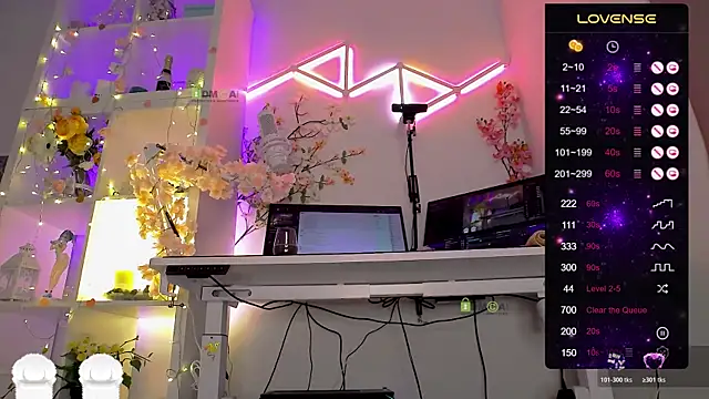 Elena-Marilyn online show from 03/03/26, 09:10