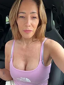 SweeetAlegra online show from 03/05/26, 10:55