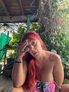 sofy alone online show from 01/15/26, 01:05