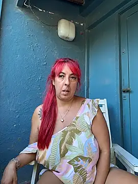 sofy alone online show from 03/01/26, 08:33