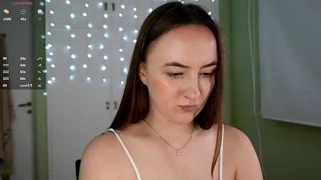 Snapshot of Black_Eva_ chatting on 01/28/25, 05:35 Black Eva online show from 01/28/25, 05:35