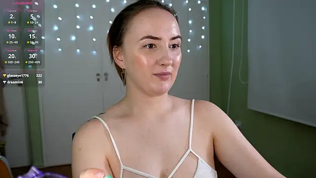 Snapshot of Black_Eva_ chatting on 03/07/25, 08:22 Black Eva online show from 03/07/25, 08:22