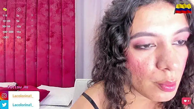 Snapshot of LaColorina_ chatting on 01/25/25, 04:45 LaColorina online show from 01/25/25, 04:45