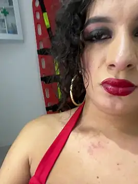 Snapshot of LaColorina_ chatting on 02/10/25, 10:09 LaColorina online show from 02/10/25, 10:09