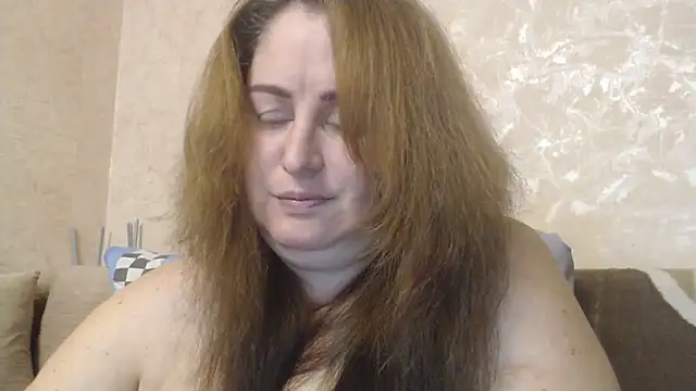 Snapshot of Amy_August chatting on 02/01/25, 12:37 Amy August online show from 02/01/25, 12:37