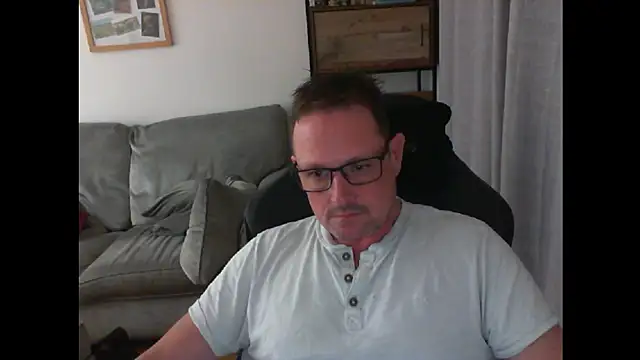 Snapshot of ZebedeePirate chatting on 03/18/25, 10:37 ZebedeePirate online show from 03/18/25, 10:37