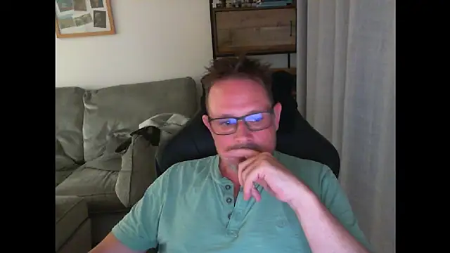 Snapshot of ZebedeePirate chatting on 03/22/25, 10:15 ZebedeePirate online show from 03/22/25, 10:15