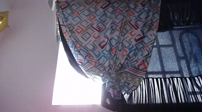 mayhott2 online show from 01/30/25, 05:28