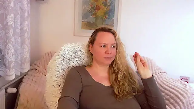 Sarah4you online show from 02/16/25, 12:52