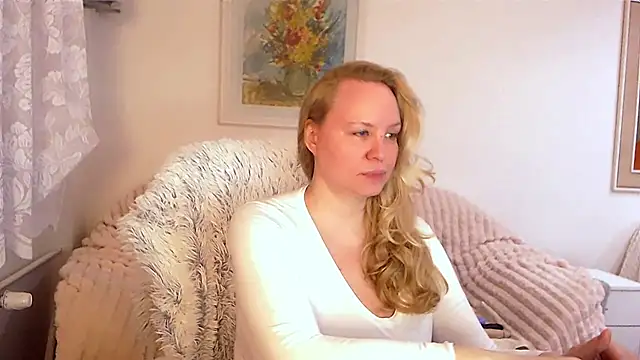 Sarah4you online show from 02/24/25, 09:52