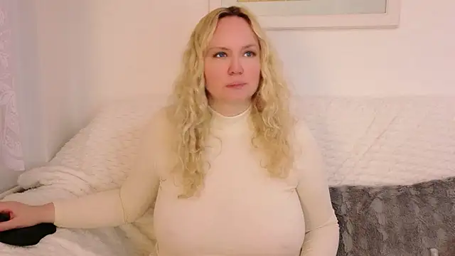 Sarah4you online show from 12/01/25, 09:42