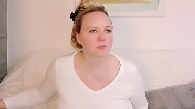 Sarah4you online show from 01/15/26, 09:29