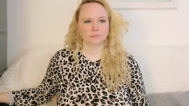 Sarah4you online show from 02/19/26, 05:31