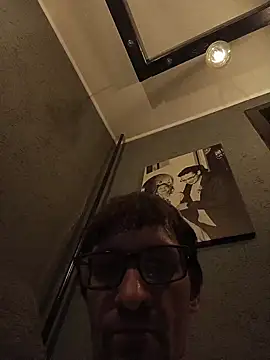 Krasav4ik4ik online show from 04/11/26, 07:18