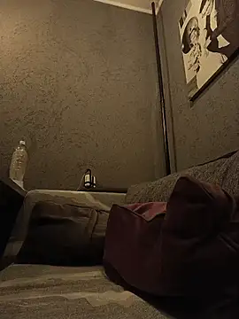 Krasav4ik4ik online show from 04/14/26, 05:30