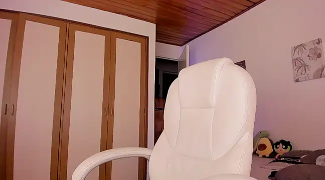 kinky rider online show from 12/24/24, 03:38